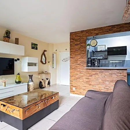 Appartement L'odyssée, Appt 4 Pers, Parking Privé, Wifi *