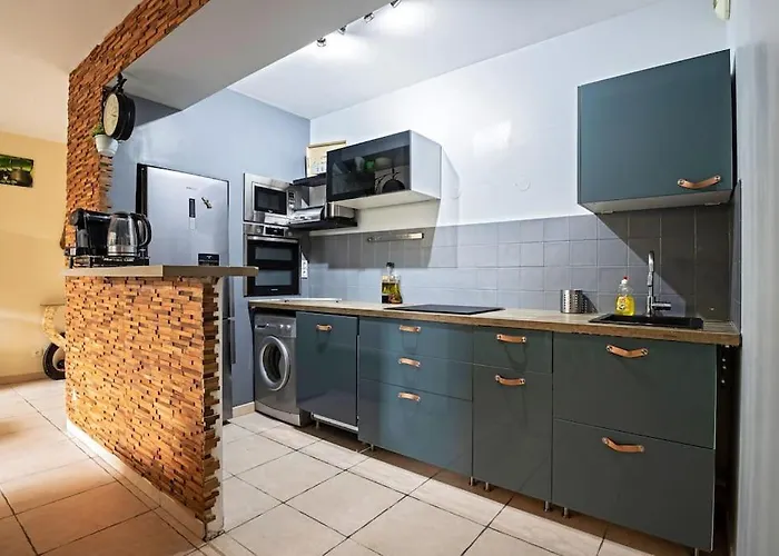 Apartment L'odyssee, Appt 4 Pers, Parking Prive, Wifi